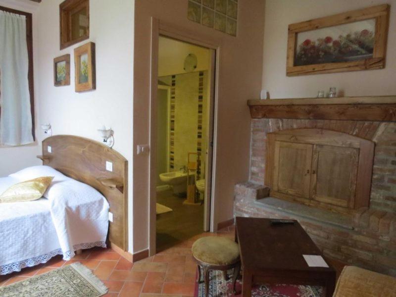 Bed and Breakfast Agriturismo Cascina Selva Ozzero Exteriér fotografie