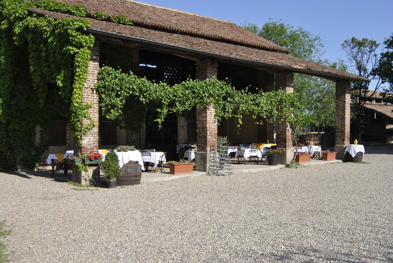 Bed and Breakfast Agriturismo Cascina Selva Ozzero Exteriér fotografie